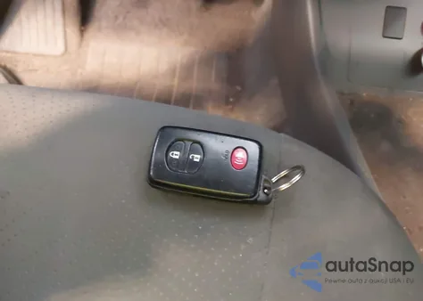 2010 Toyota Prius Iii from USA, damaged, VIN JTDKN3DUXA0006222